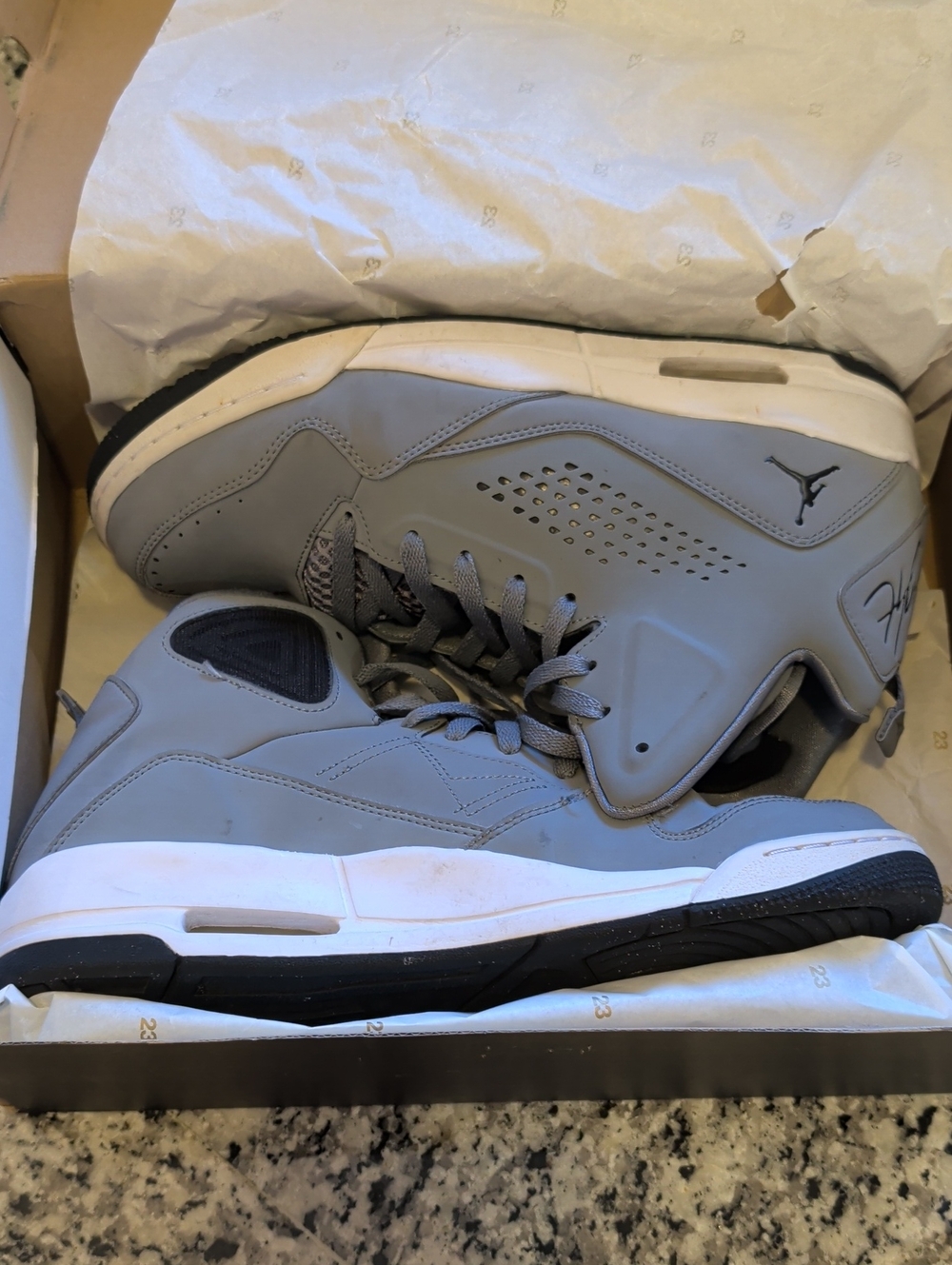 Jordan SC-3 Cool Grey